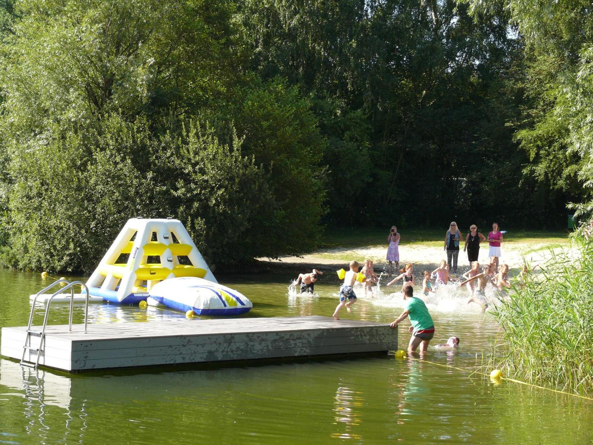 Roompot Recreatiepark De Tolplas Vriezenveen Eksteriør billede